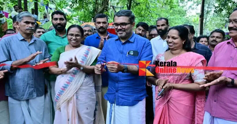 Minister M.B. Rajesh dedicated the Nidukulam Kadavu Park to the nation.