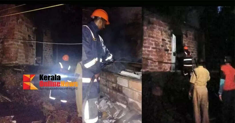 Alakode rubber smokehouse burnt down