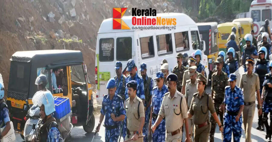 Local body elections: Police conduct route march in Kannur and Valapattanam