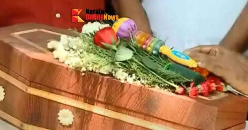 The body of a newborn baby, whose mother threw it away, was cremated