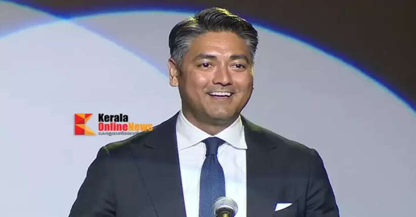 Aftab Purewal, a man of Indian descent, has been re-elected as mayor of Cincinnati.