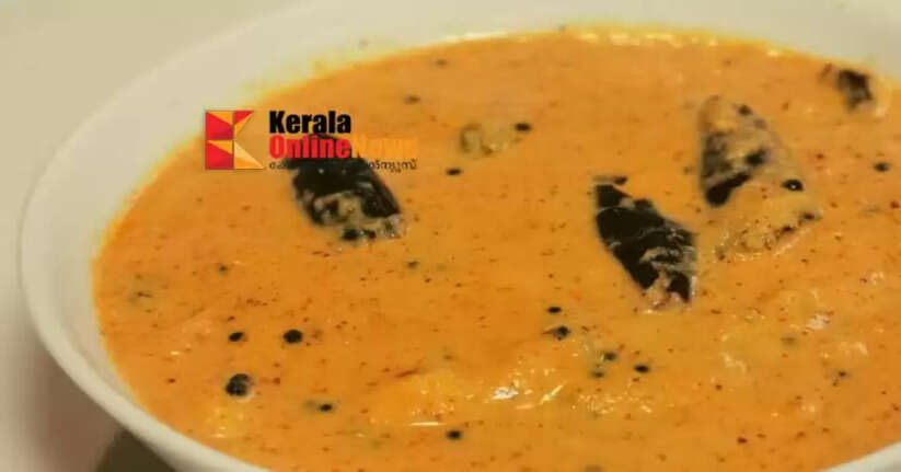  preparing Kannur special curry 