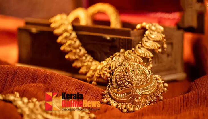 Gold price crosses Rs 1 lakh again; Rs 1600 added in one go