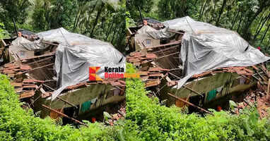 Three injured as house collapses in Taliparambi