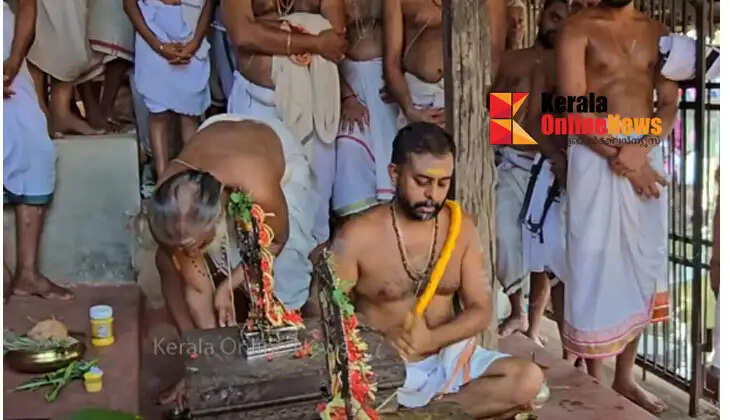 Thousands witness the procession of Lord Krishna and Balarama in Trichambaram