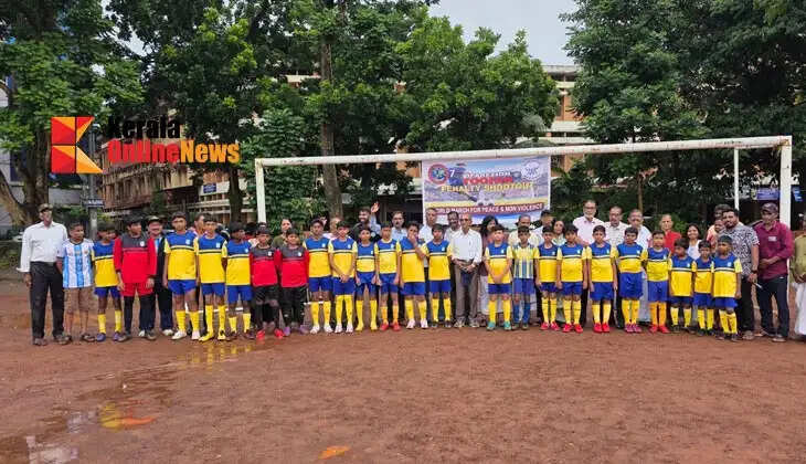 Students score goals against drugs and conflict, expressing solidarity with 'Operation Toofan'.