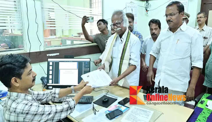 Ramachandran Kadannappally filed his nomination in Kannur constituency.