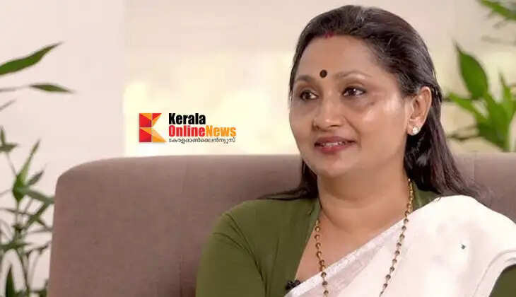 Women are not just a vote bank, the state leadership should be ready to make Rahul Gandhi's dream of having a woman Chief Minister in Kerala a reality: Deepti Mary Varghese