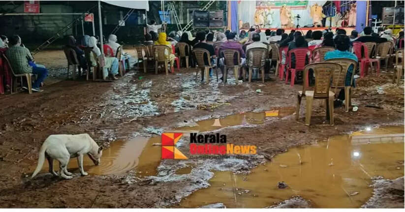 Heavy rain came as an uninvited guest, but the excitement of the match remained undiminished: The rains ended in the early hours of the morning.