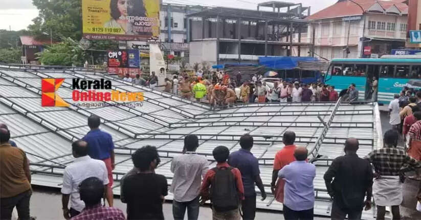 In Thrissur city the iron roof collapsed due to strong winds and rain