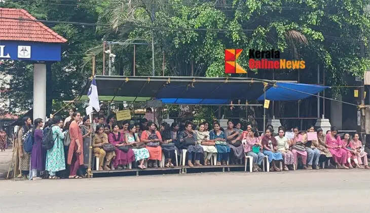 The strike by nurses at six private hospitals in Kannur continues.
