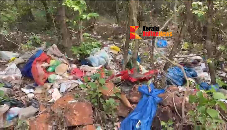 Widespread dumping of garbage on Chudala-Ammanappara road; Kannur District Enforcement Squad imposes fine of Rs. 20,000