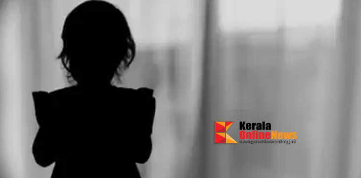 ദത്തെടുത്ത കുഞ്ഞിനെ റോഡില്‍ ഉപേക്ഷിച്ച്‌ ദമ്പതികള്‍