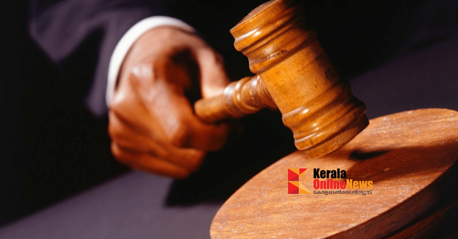 കണ്ണൂരില്‍ അയല്‍വാസിയായ സ്ത്രീയെ സ്ക്രൂഡ്രൈവര്‍ കൊണ്ട് കുത്തിയ കേസ്; പ്രതിക്ക് നല്ലനടപ്പ് ശിക്ഷ