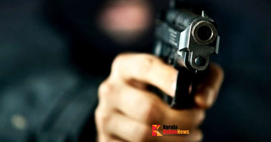 ഓണ്‍ലൈൻ ഗെയിമില്‍ പണം നഷ്ടമായി; വിദ്യാര്‍ത്ഥി സ്വയം വെടിവെച്ച്‌ മരിച്ചു