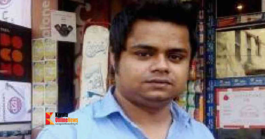 പശ്ചിമബംഗാളില്‍ കോണ്‍ഗ്രസ് പ്രവര്‍ത്തകനെ തൃണമൂല്‍ കോണ്‍ഗ്രസ് പ്രവര്‍ത്തകര്‍ മര്‍ദ്ദിച്ച് കൊലപ്പെടുത്തി ; ഭാര്യയുടേയും പത്തുവയസ്സുള്ള മകന്റേയും മുന്നില്‍ വച്ച് ക്രൂരത